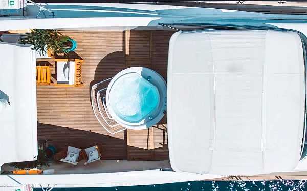 Аренда моторной мегаяхты Astondoa 102 FOR YOUR EYES ONLY на Пхукете